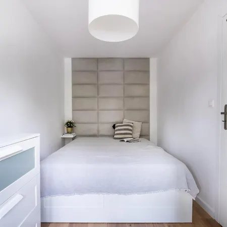 Cozy Nordic Haven - Homfi Collection كاتوفيتسه